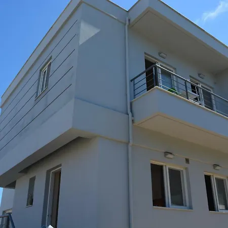 Villa Marilyn 14-16